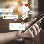 Simplifiez la communication avec vos clients et améliorez l’efficacité de votre entreprise de voyage grâce aux notifications automatisées.